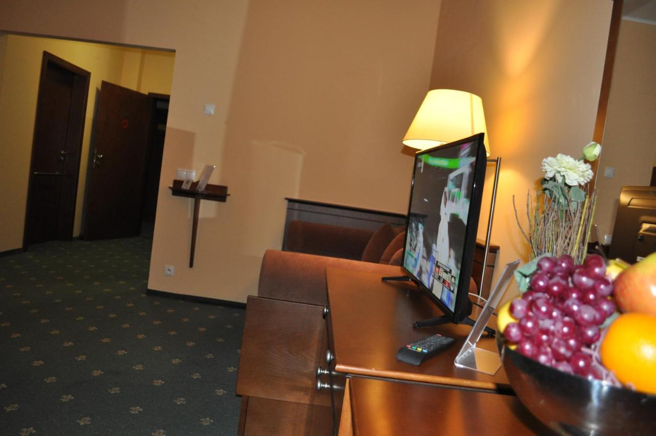 皮耶什佳尼 戴安娜旅馆酒店 外观 照片